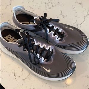 Nike ZoomFly